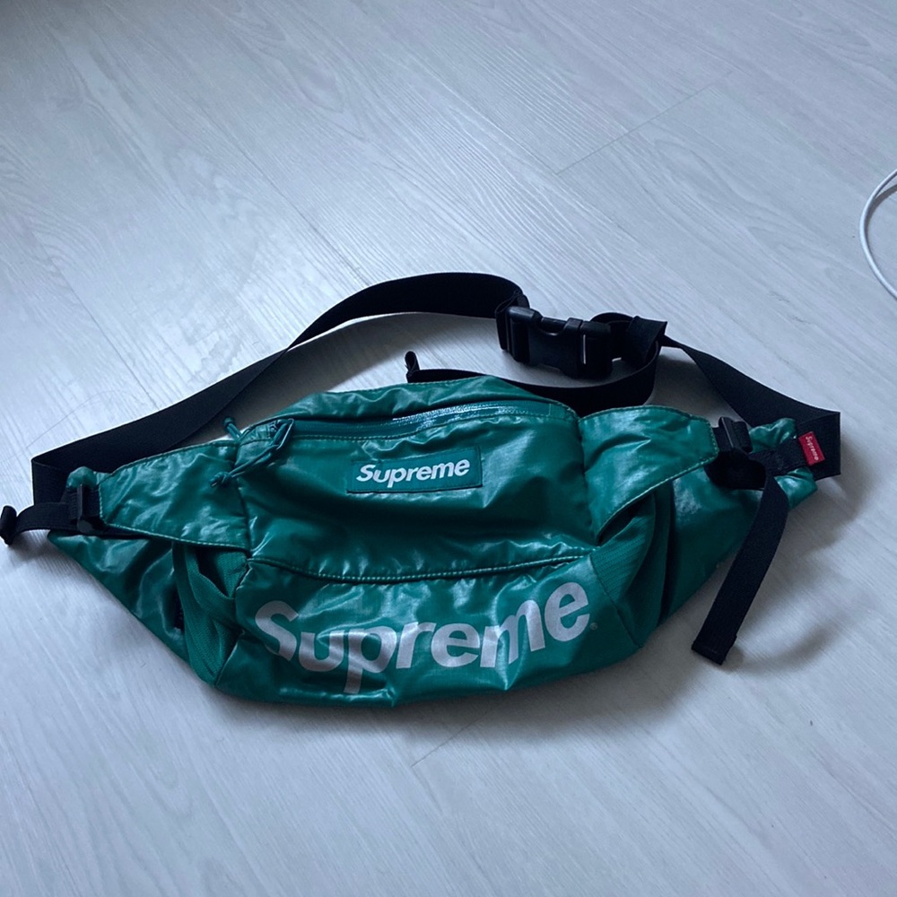Supreme Waist Bag FW17